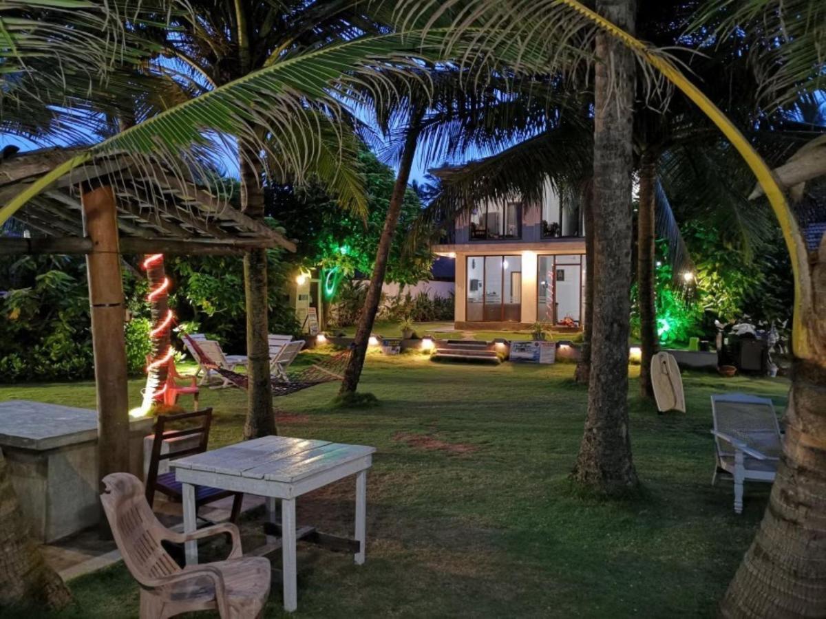 Ocean Breeze Villa Boossa Luaran gambar