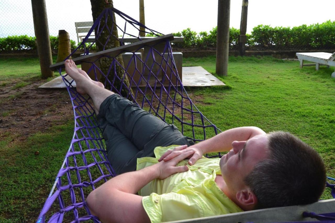 Ocean Breeze Villa Boossa Luaran gambar