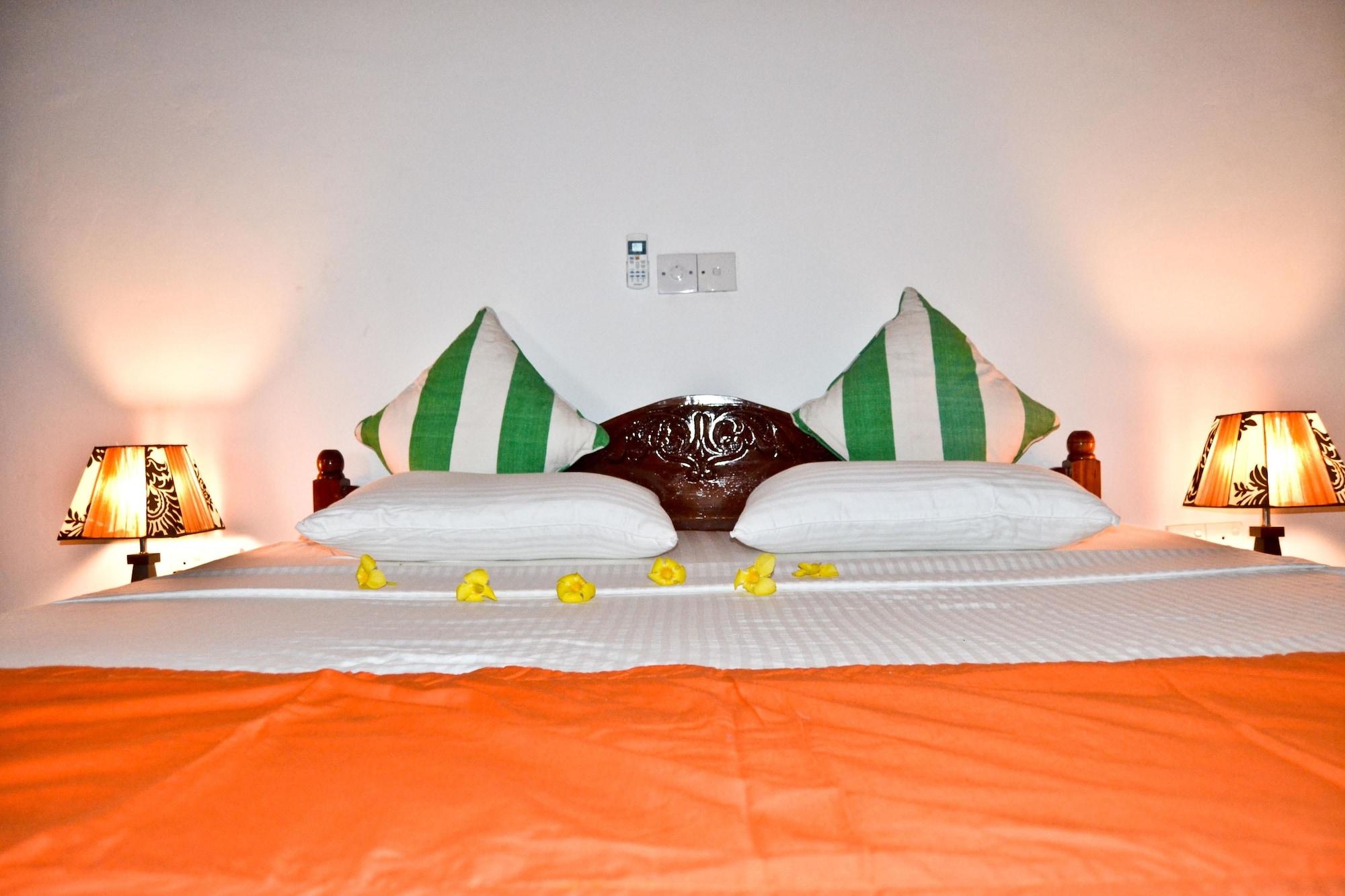 Ocean Breeze Villa Boossa Luaran gambar