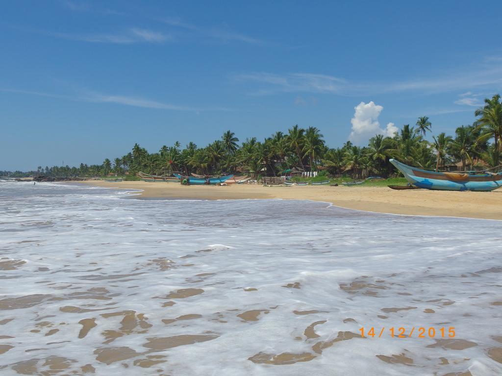 Ocean Breeze Villa Boossa Luaran gambar