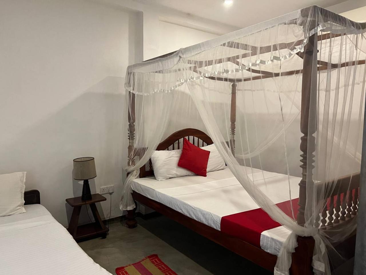 Ocean Breeze Villa Boossa Bilik gambar