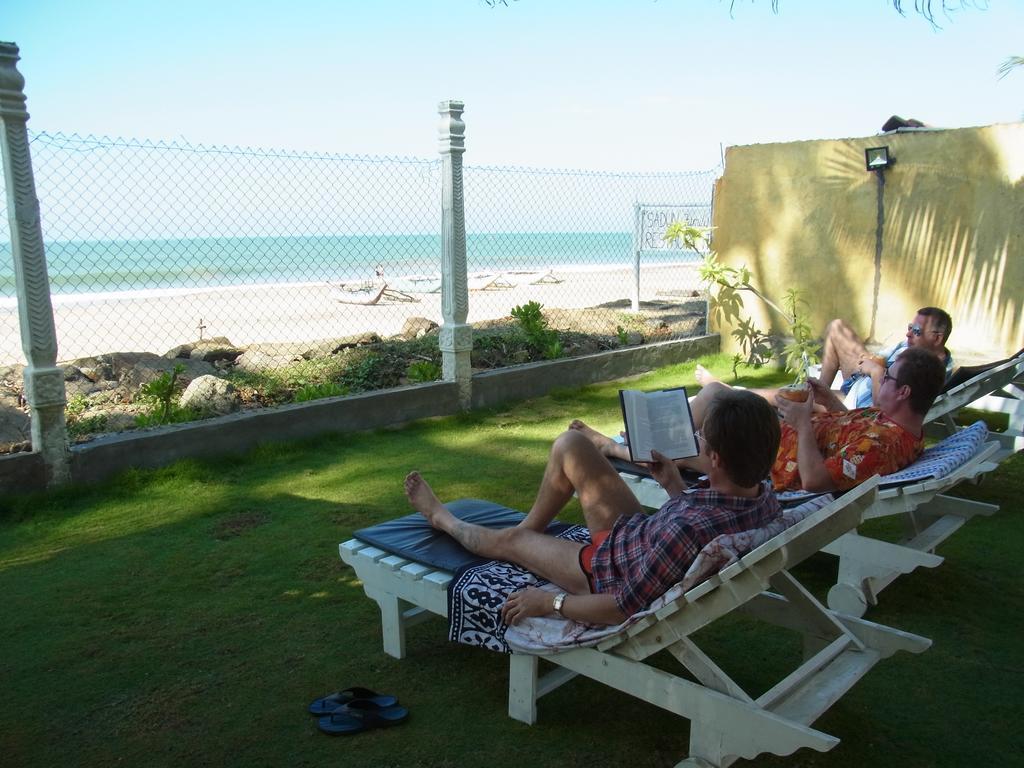 Ocean Breeze Villa Boossa Luaran gambar