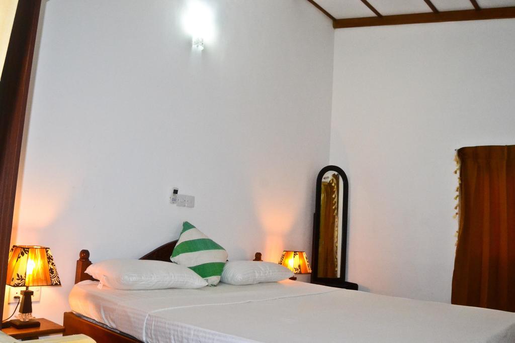 Ocean Breeze Villa Boossa Bilik gambar