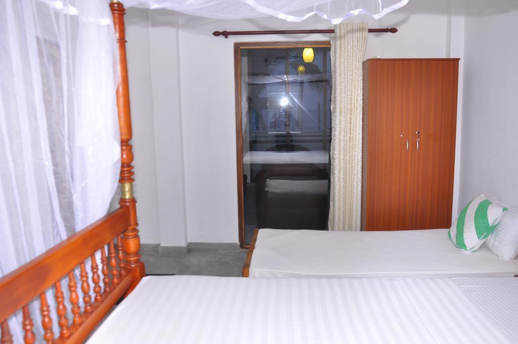 Ocean Breeze Villa Boossa Luaran gambar