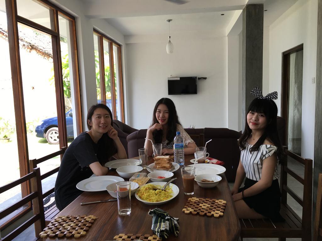 Ocean Breeze Villa Boossa Luaran gambar