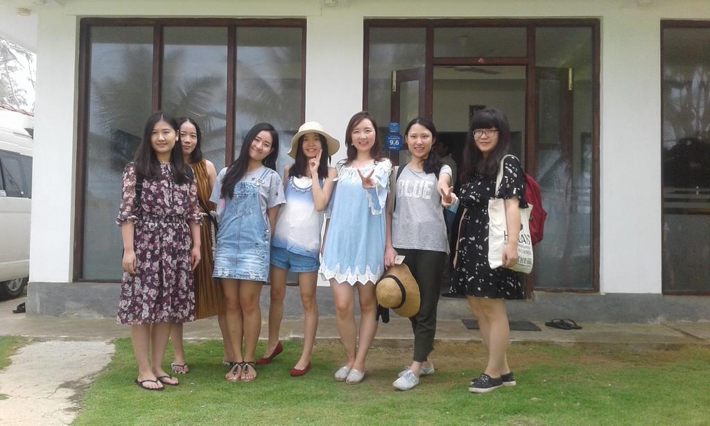 Ocean Breeze Villa Boossa Luaran gambar