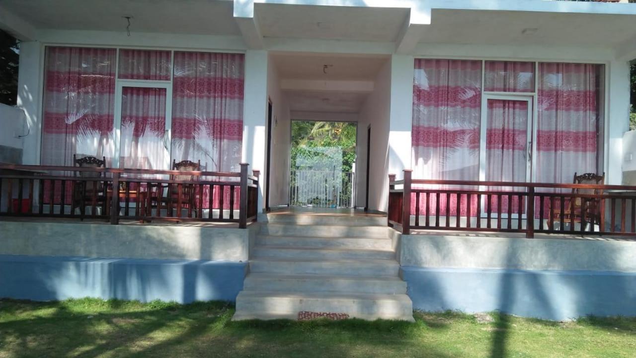 Ocean Breeze Villa Boossa Luaran gambar