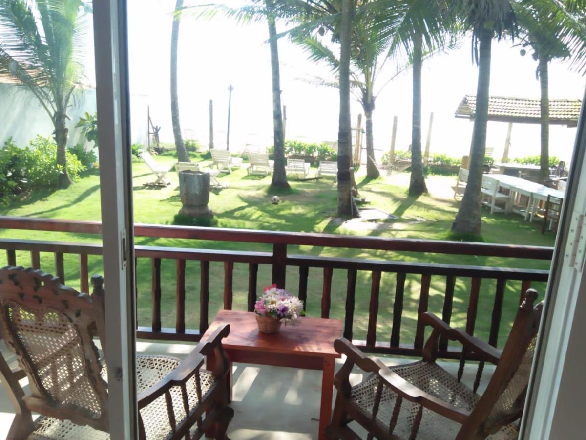 Ocean Breeze Villa Boossa Luaran gambar